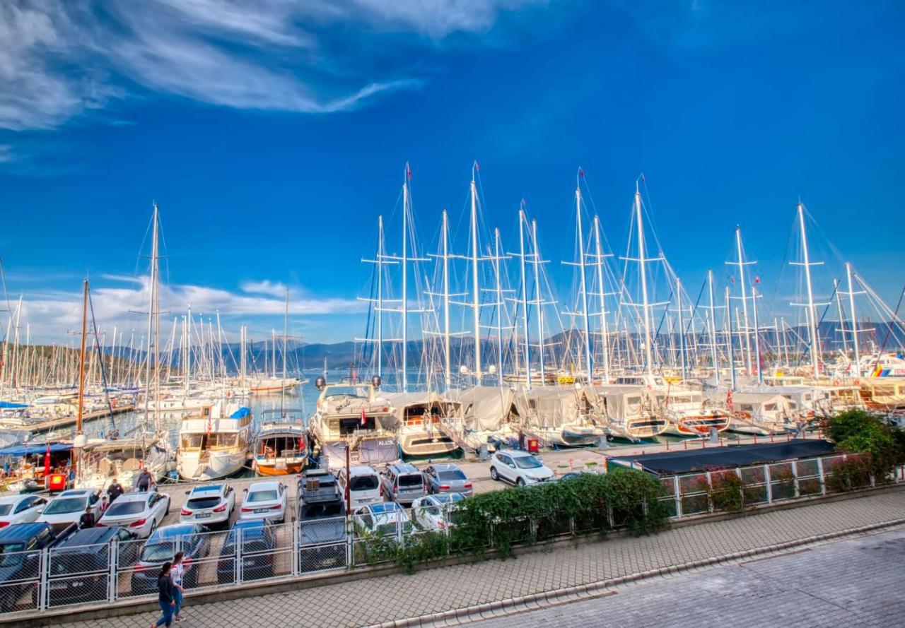 Hotel Ece Marina 2*