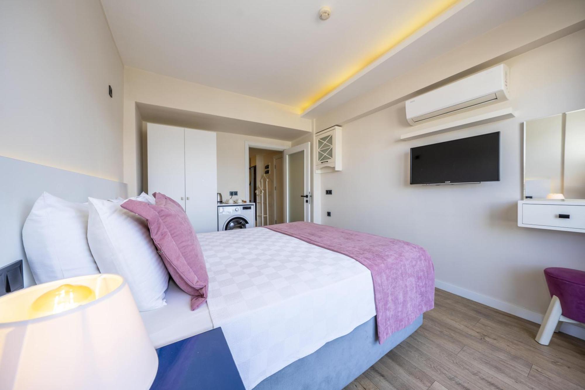 Hotel Ece Marina